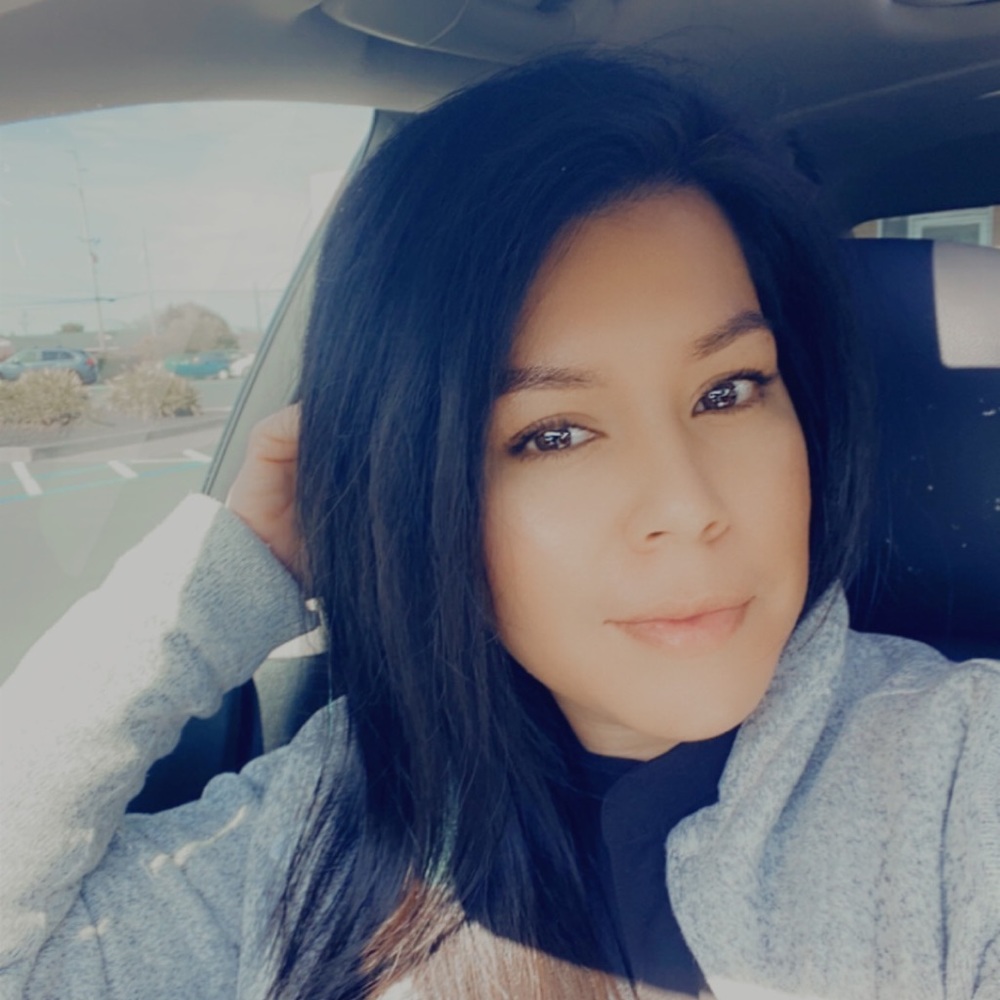 Meet your Posher, Jillian